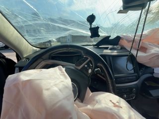 2014 Jeep Cherokee Limited - Interior Full Dashboard Image